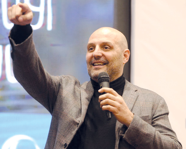 Ђорђевић: Спорт лакши од бизниса